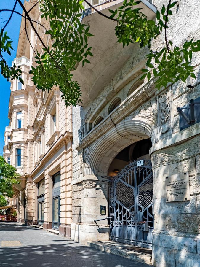 Central River Apartment Danube Будапеща Екстериор снимка