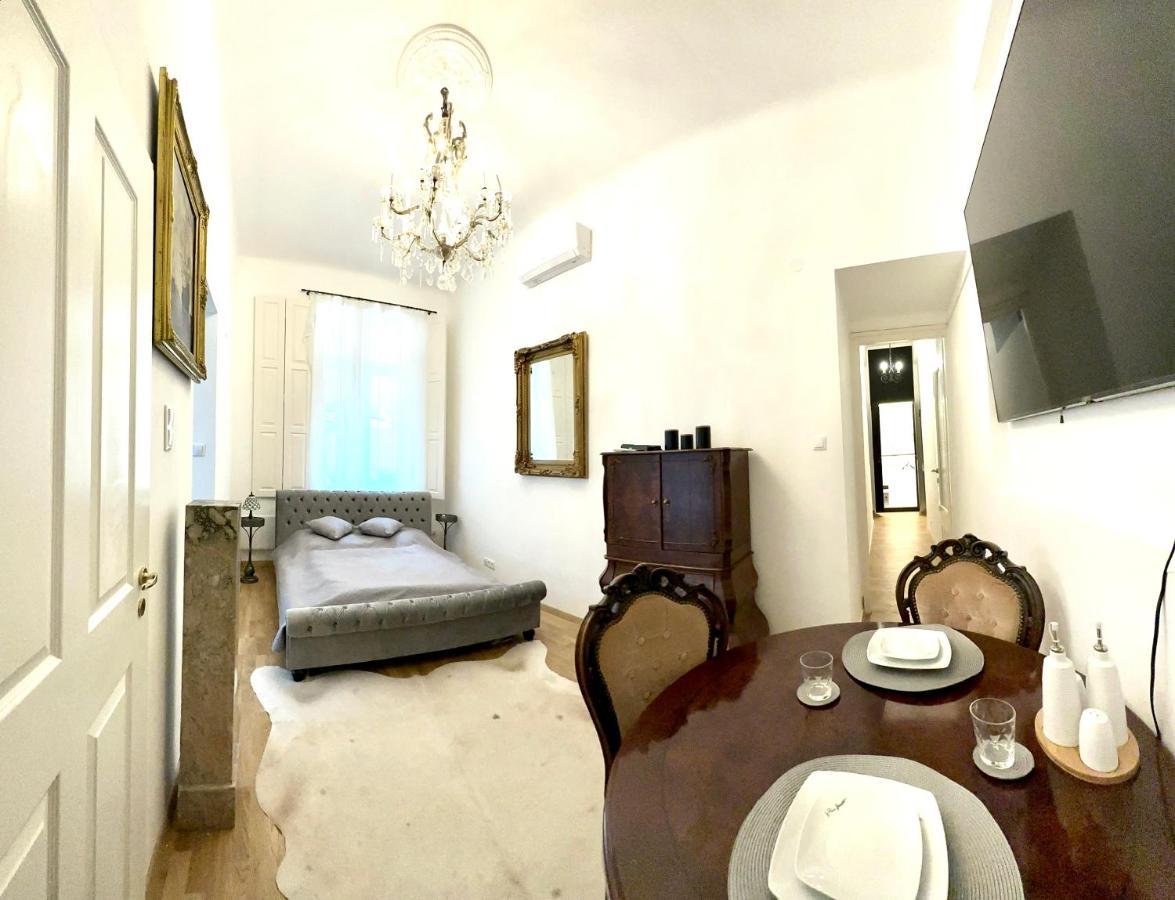 Central River Apartment Danube Будапеща Екстериор снимка